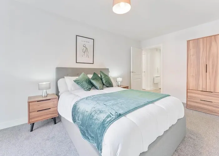 Central Birmingham 1 Bedroom Apartment